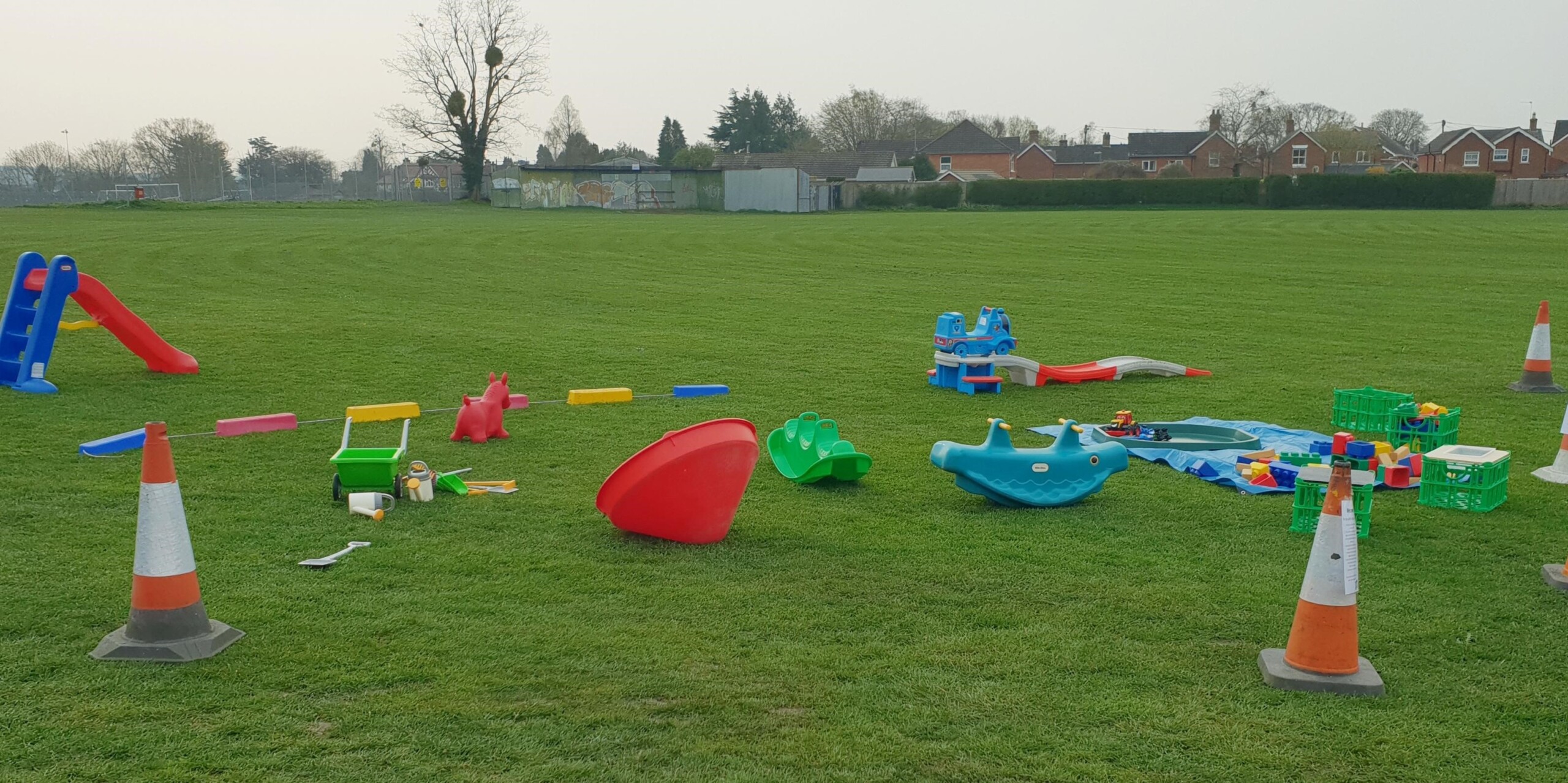 Photo of play group no children